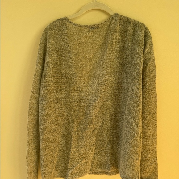 BDG V-Neck Gray Sweater - Picture 3 of 3
